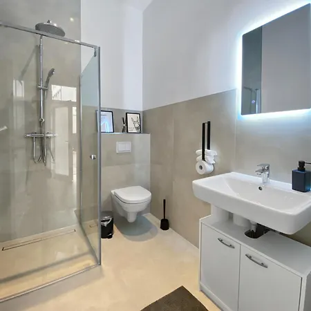 Apartment Rbj Ii *