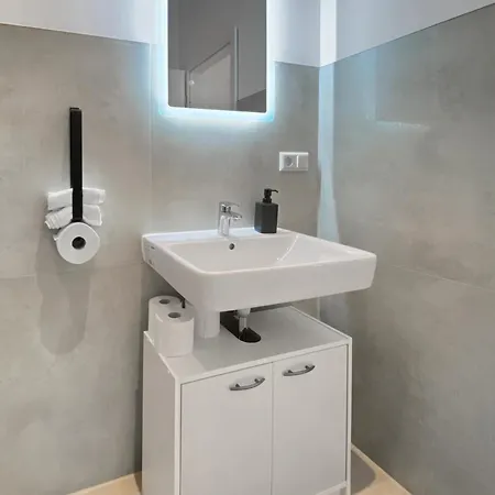 Apartment Rbj Ii